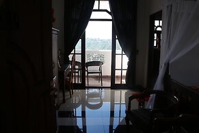 The Richmond House Grand