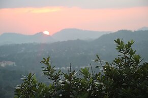 The Richmond House Grand