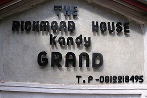 The Richmond House Grand
