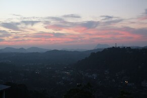 The Richmond House Grand