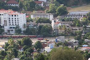 The Richmond House Grand