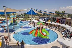 Dream World Aqua Hotel - All Inclusive