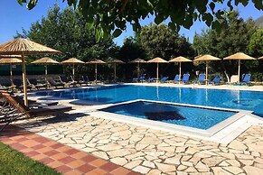 Stalaktites Studios and Apartments