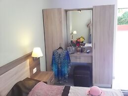 Stalaktites Studios and Apartments