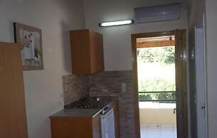 Stalaktites Studios and Apartments