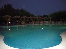 Stalaktites Studios and Apartments