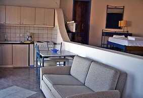 Apollon Village Hotel