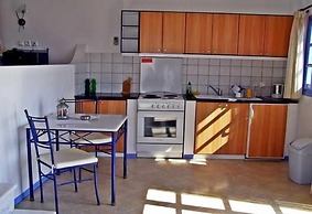 Apollon Village Hotel