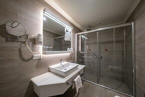 Laguna Beach Alya Resort & SPA - All Inclusive