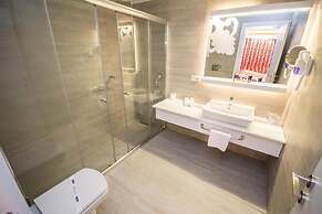 Laguna Beach Alya Resort & SPA - All Inclusive