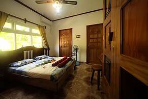 Omusee Guesthouse