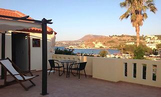 Asterias Studios Apartments