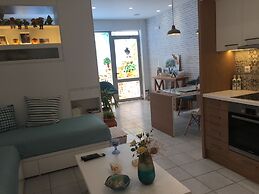 Asterias Studios Apartments