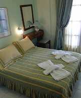 Asterias Studios Apartments