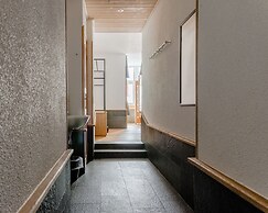 GRAND your home with common kitchens with self check-in