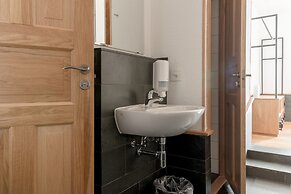 GRAND your home with common kitchens with self check-in