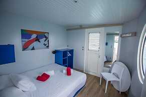 Aqua Lodge Les Saintes