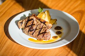 Dazzler by Wyndham Buenos Aires Polo