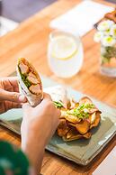 Dazzler by Wyndham Buenos Aires Polo