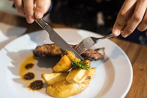 Dazzler by Wyndham Buenos Aires Polo