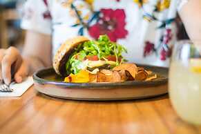 Dazzler by Wyndham Buenos Aires Polo