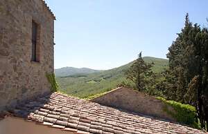 Borgo di Bastia Creti