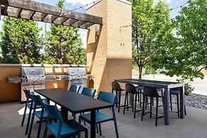 Home2 Suites by Hilton Milwaukee Brookfield