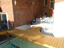 Bluewater Beach Accommodation