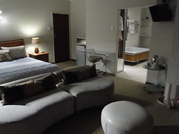 Bluewater Beach Accommodation