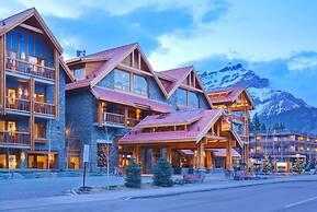 Moose Hotel And Suites, Banff, Canada - Lowest Rate Guaranteed!