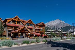 Moose Hotel And Suites