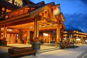 Moose Hotel And Suites