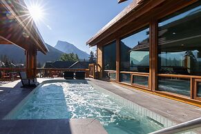 Moose Hotel And Suites