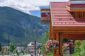 Moose Hotel And Suites