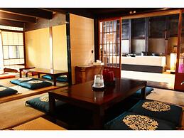 Naramachi Hostel & Restaurant