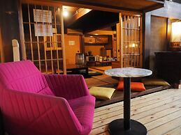 Naramachi Hostel & Restaurant