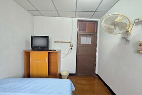Tapaeinn Hotel
