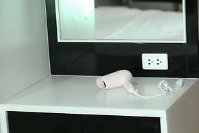 JK Living Hotel & Service Apartment