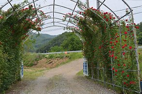 Pension Cafe Yoon & Park