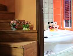 Pension Cafe Yoon & Park