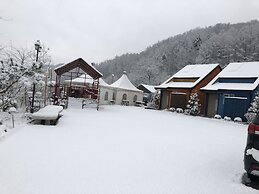 Pension Cafe Yoon & Park