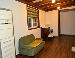 Pension Cafe Yoon & Park