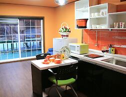 Pension Cafe Yoon & Park