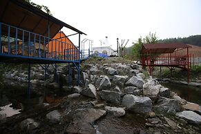 Pension Cafe Yoon & Park