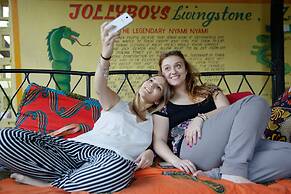 Jollyboys Backpackers