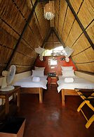 Jollyboys Backpackers