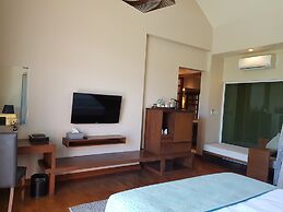 Nirvana Hotel and Resort