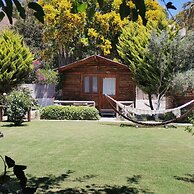 Pitos Bungalows