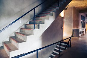 Tamasa Service Apartment And Hotel