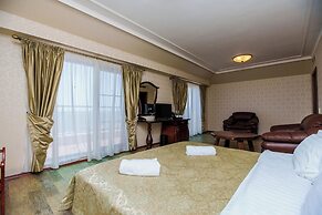 Aqua View Spa Boutique Hotel